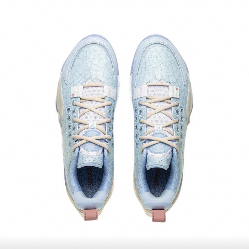 Li-Ning Wade All City 13"ice chips"