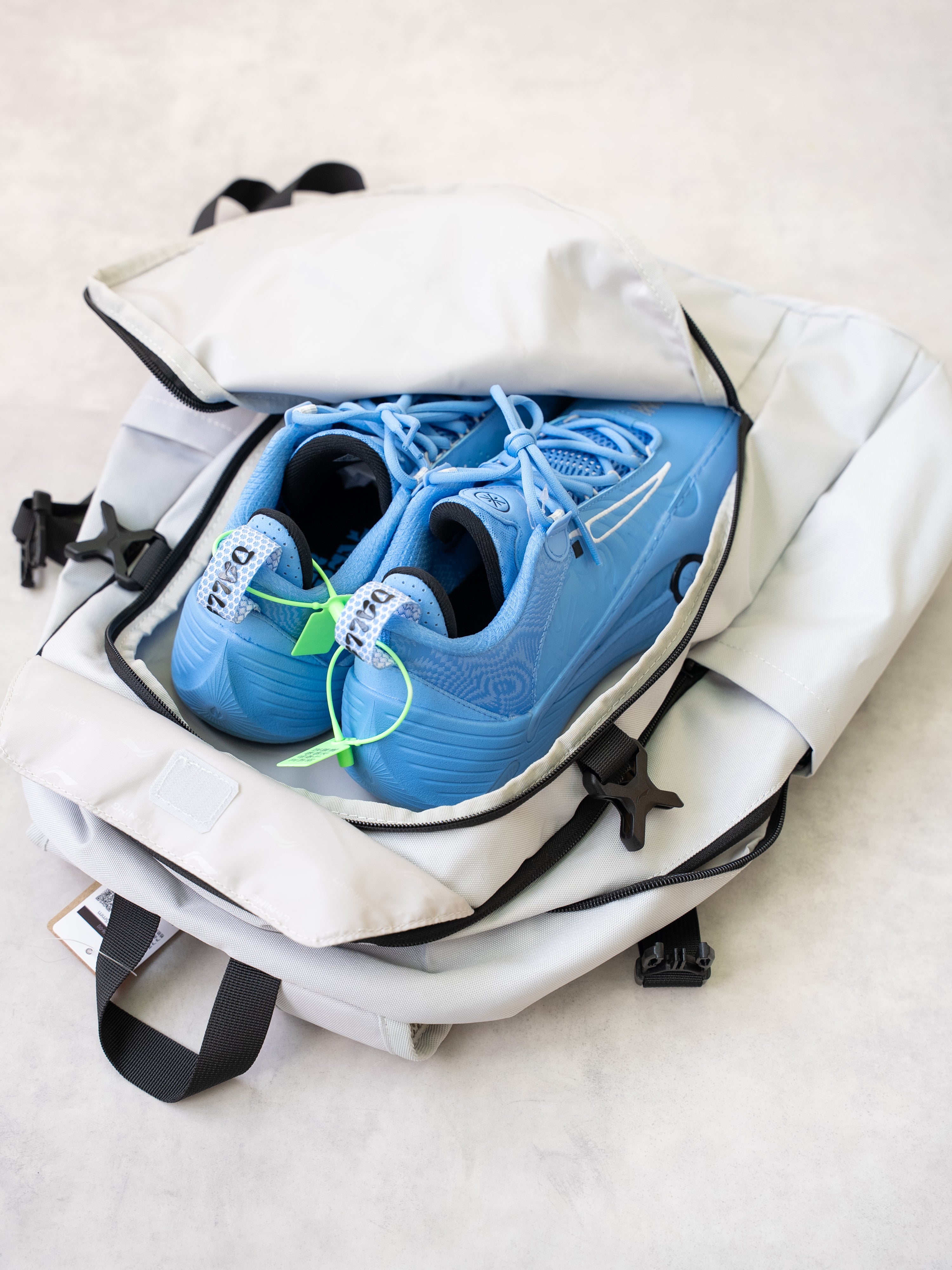 Li-ning Light Commuter Travel Backpack