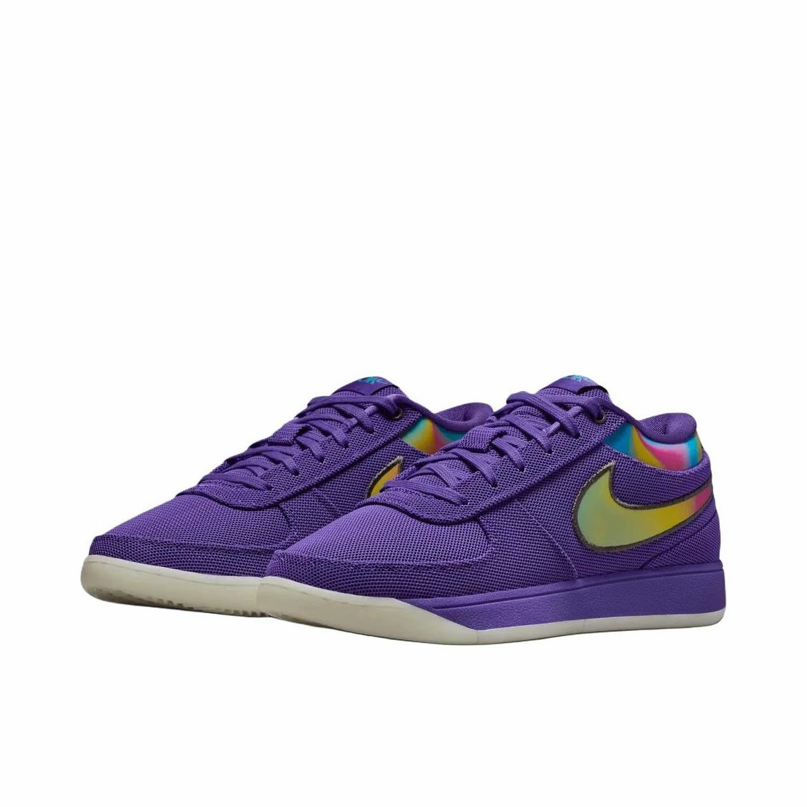 Nike Book 1 ”Aurora”