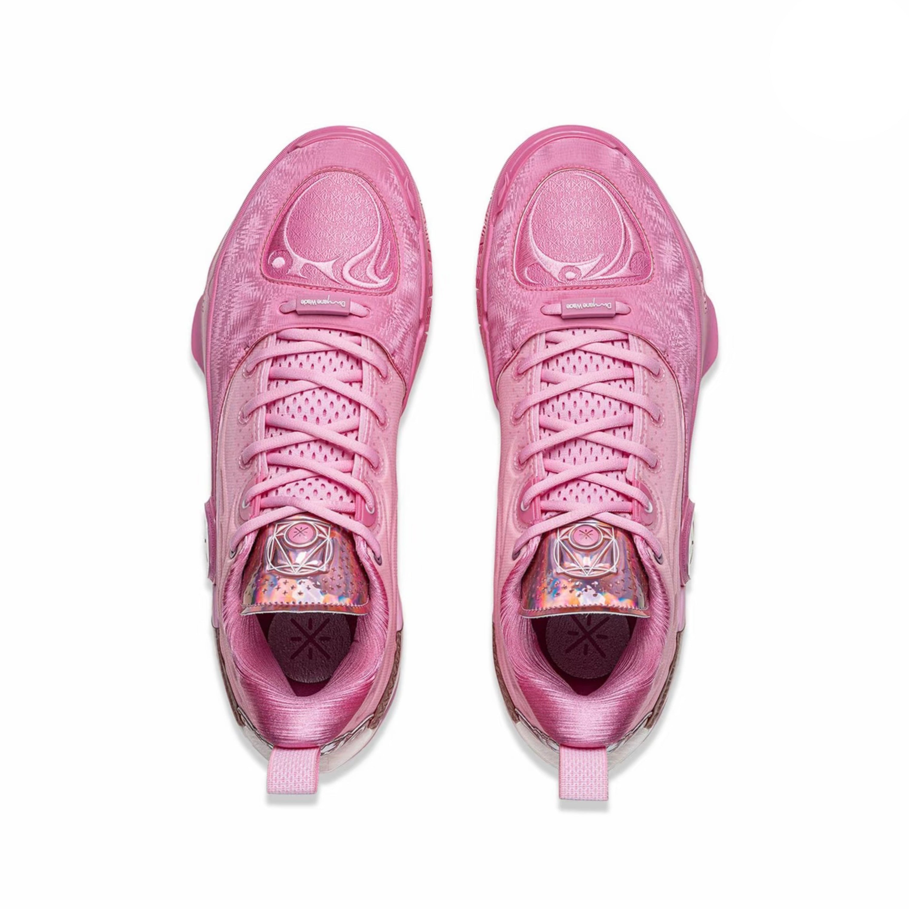 Li-Ning Way of Wade 12  " Family Love"