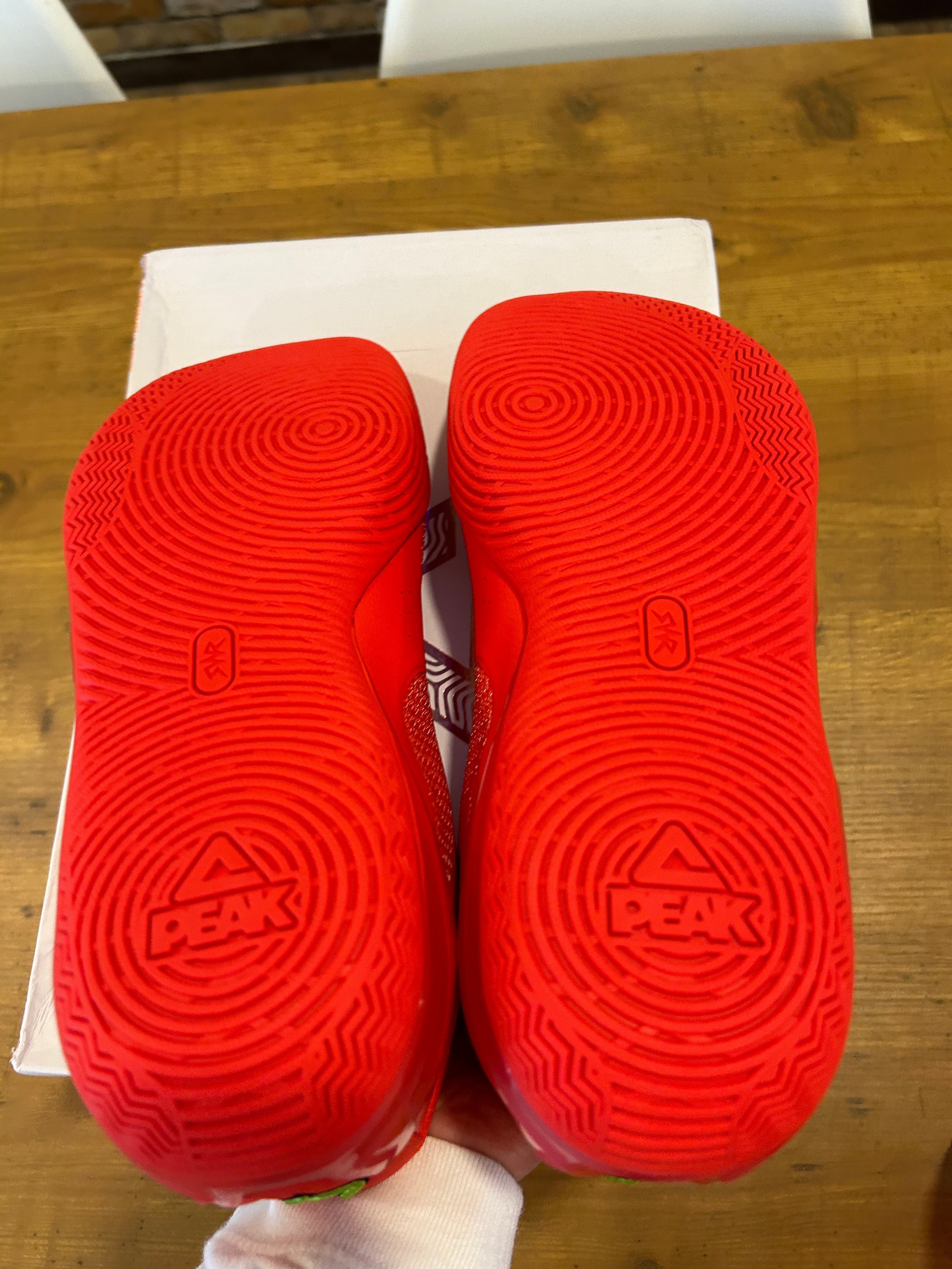 【即納品】Peak Taichi Supreme "red chain"27cm※現品限り