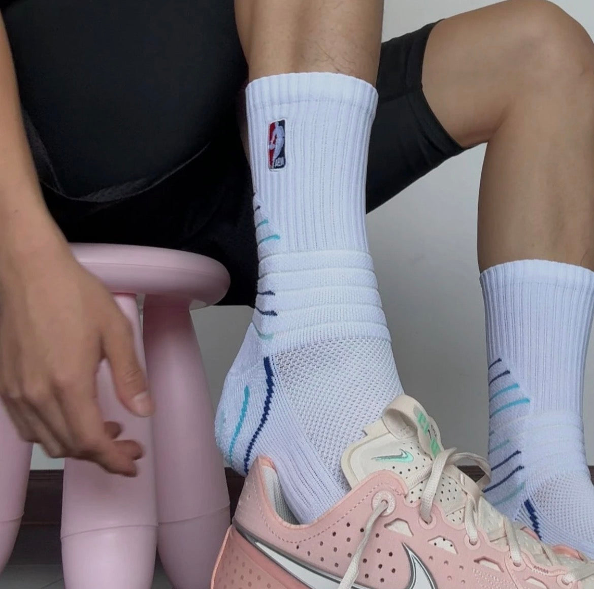 NBA BASKETBALL CREW SOCKS (2PAIR)